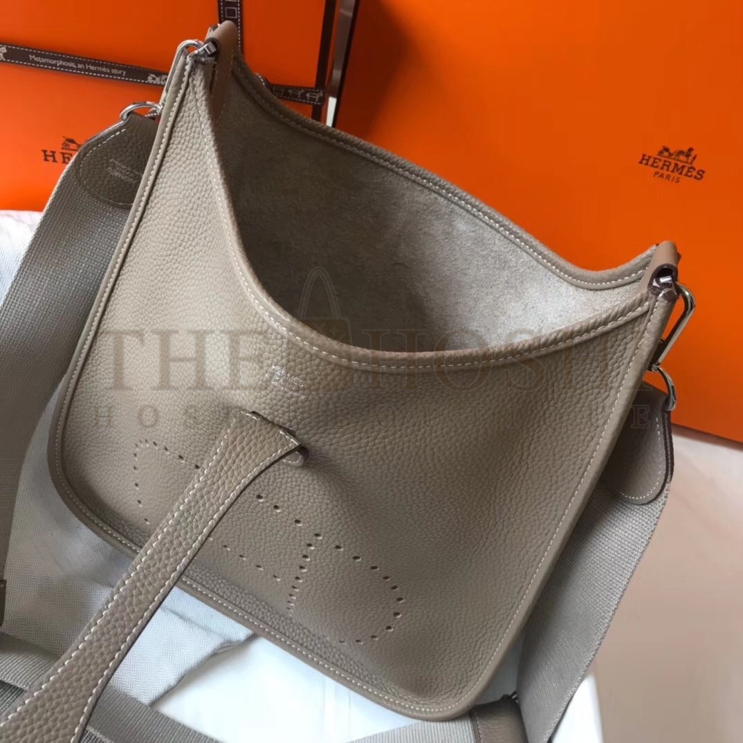 H**me5 Evelyne III 29 Bag In Tourterelle Clemence Leather Master Quality