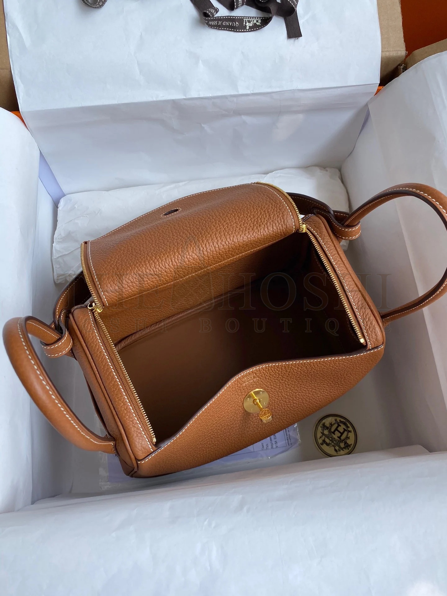 H**me5 Lindy 26 Handmade Bag In Gold Clemence Leather Master Quality