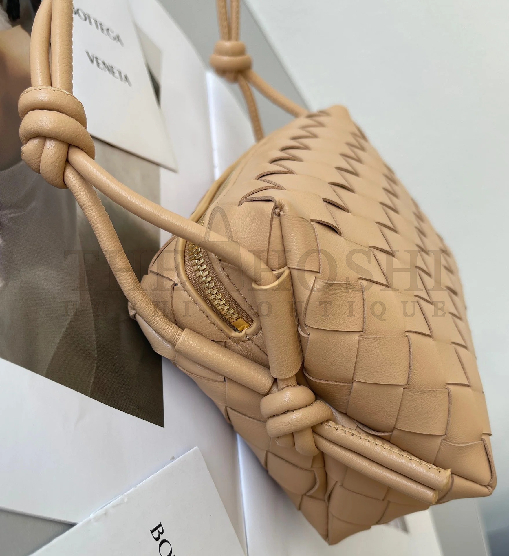 B0tt*ga Ven*ta Loop Mini Bag In Almond Intrecciato Lambskin Master Quality