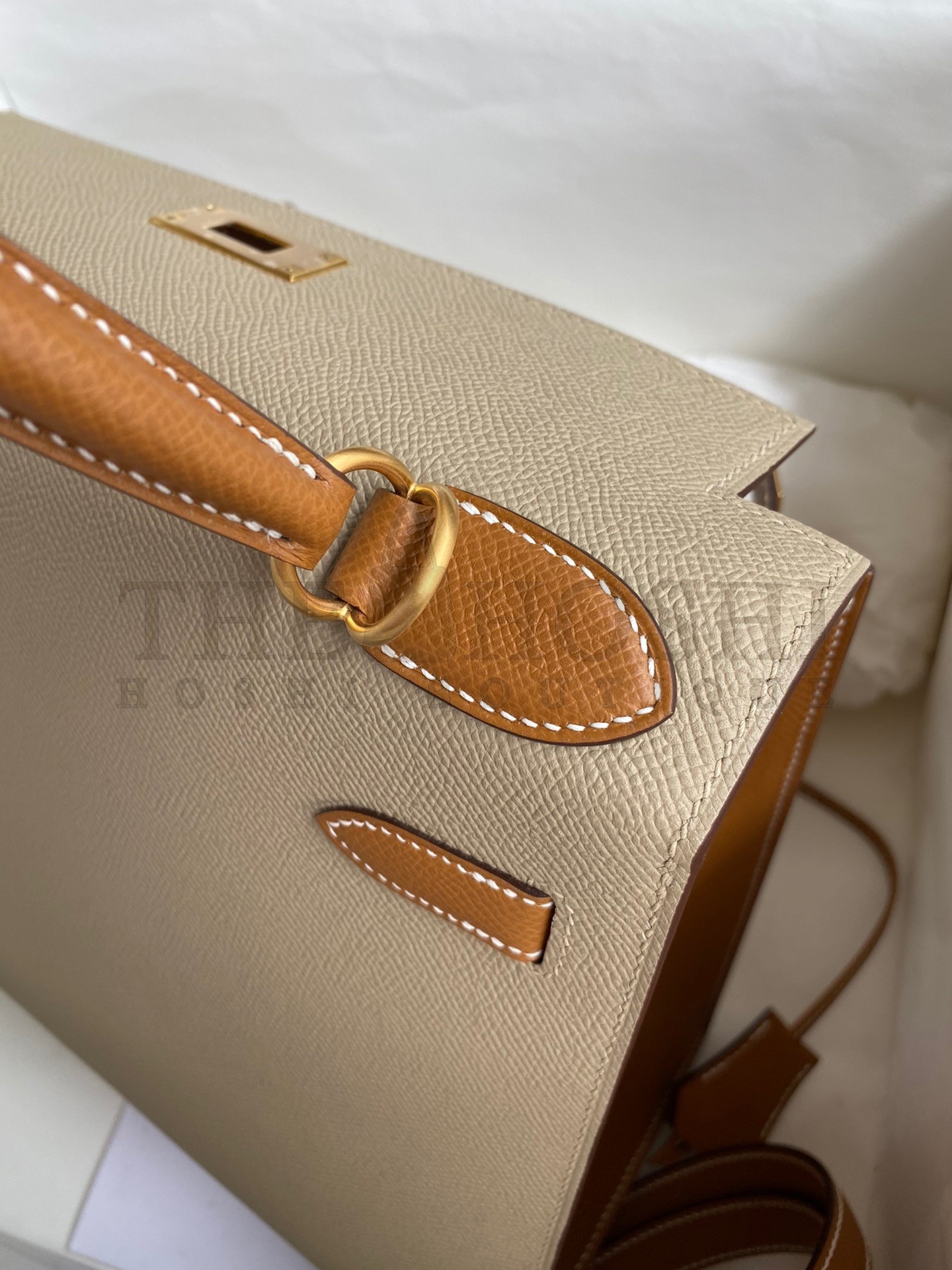 H**me5 Kelly Sellier 28 Bicolor Bag in Trench and Gold Epsom Calfskin Master Quality