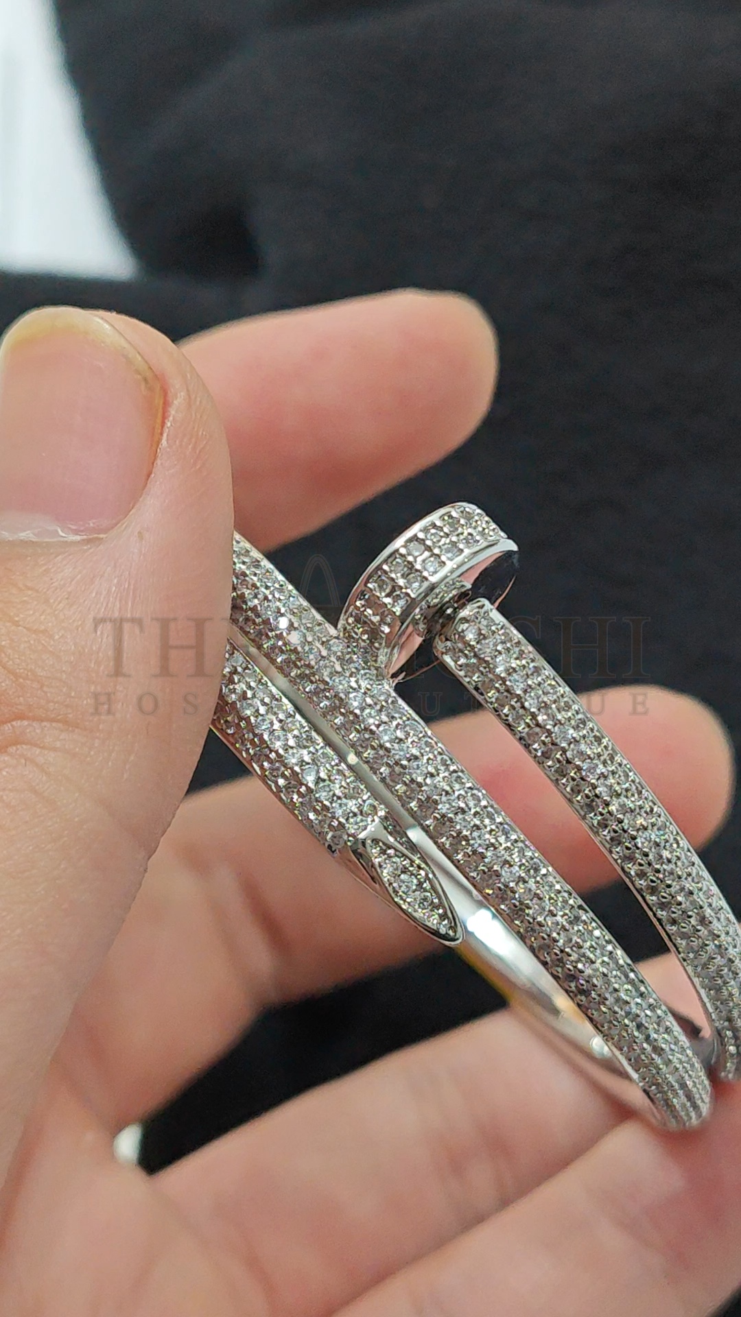 Ca*t1er JUSTE UN CLOU BRACELET Dupe, D1am0nds,Available in three colours Master Quality