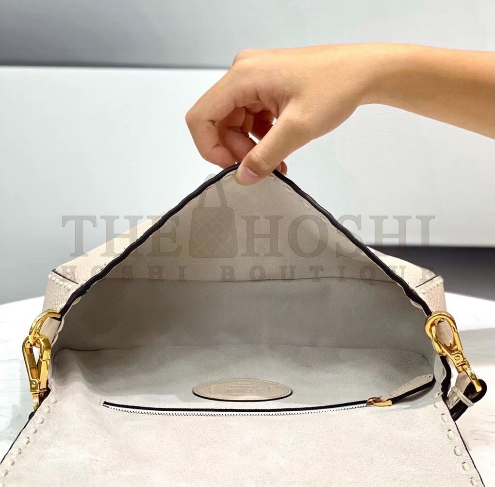 F**di Medium Baguette Bag In White Grained Leather Master Quality