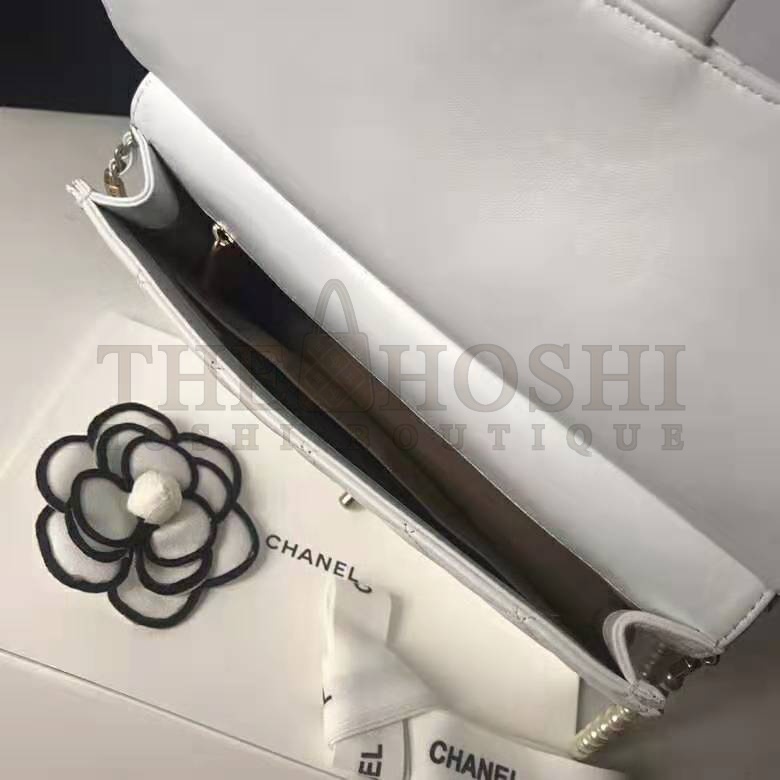 Ch**el Women Flap Bag White Ringer Pearl in Goatskin Leather Master Quality