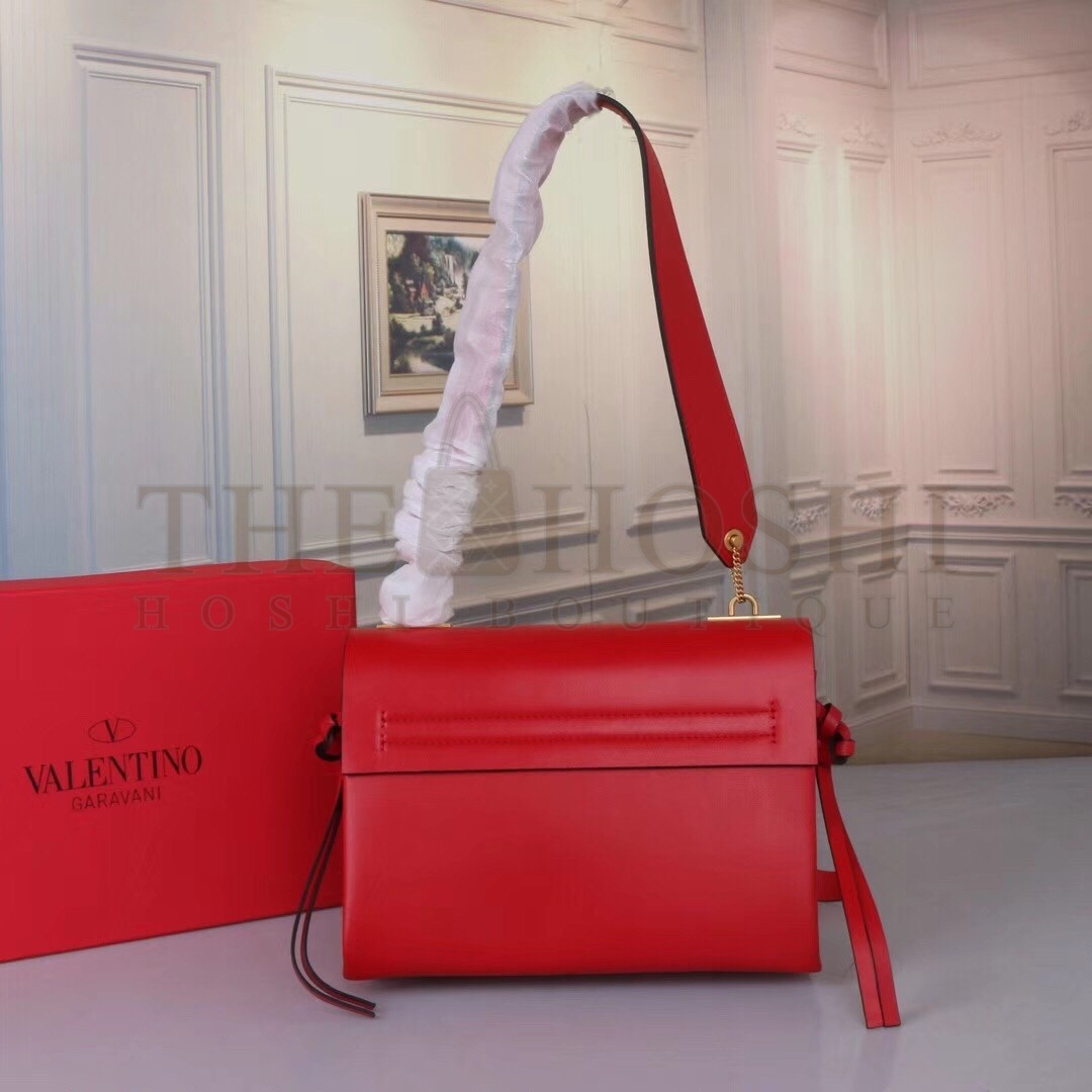 Va1e*ntin0 Garavani Red Small VRing Shoulder Bag Master Quality