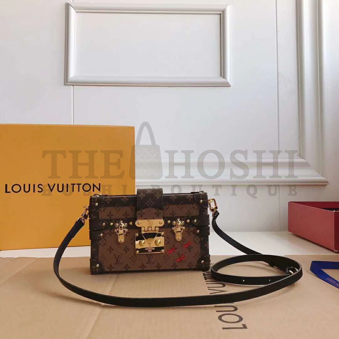 L0vis Vvtt0n LV Women Petite Malle Handbag Monogram Reverse Canvas Master Quality