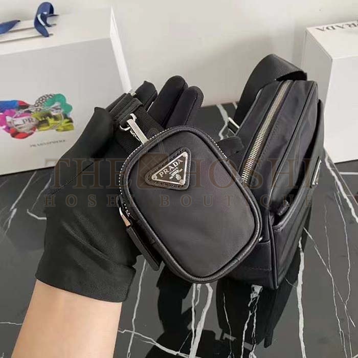 Pra*a Unisex Re-Nylon Saffiano Shoulder Bag Black Zipper Closure Fabric Master Quality