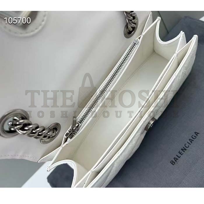 Ba1en*iaga Women Crush Small Chain Bag Quilted White Crushed Calfskin Aged-Silver Hardware Master Quality