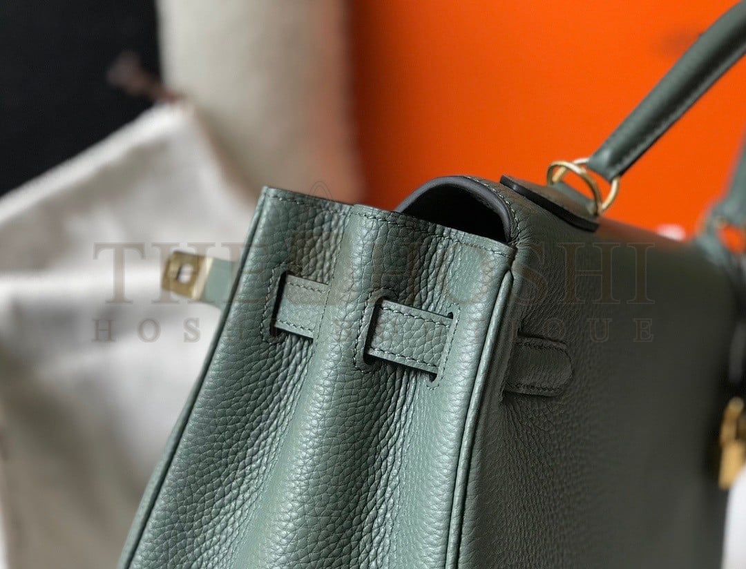 H**me5 Kelly 28cm Retourne Bag in Vert Amande Clemence Leather GHW Master Quality