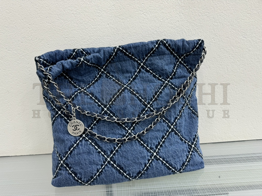 Ch**el Women CC 22 Handbag Stitched Denim Silver Metal Blue 20cm and 36cm Master Quality