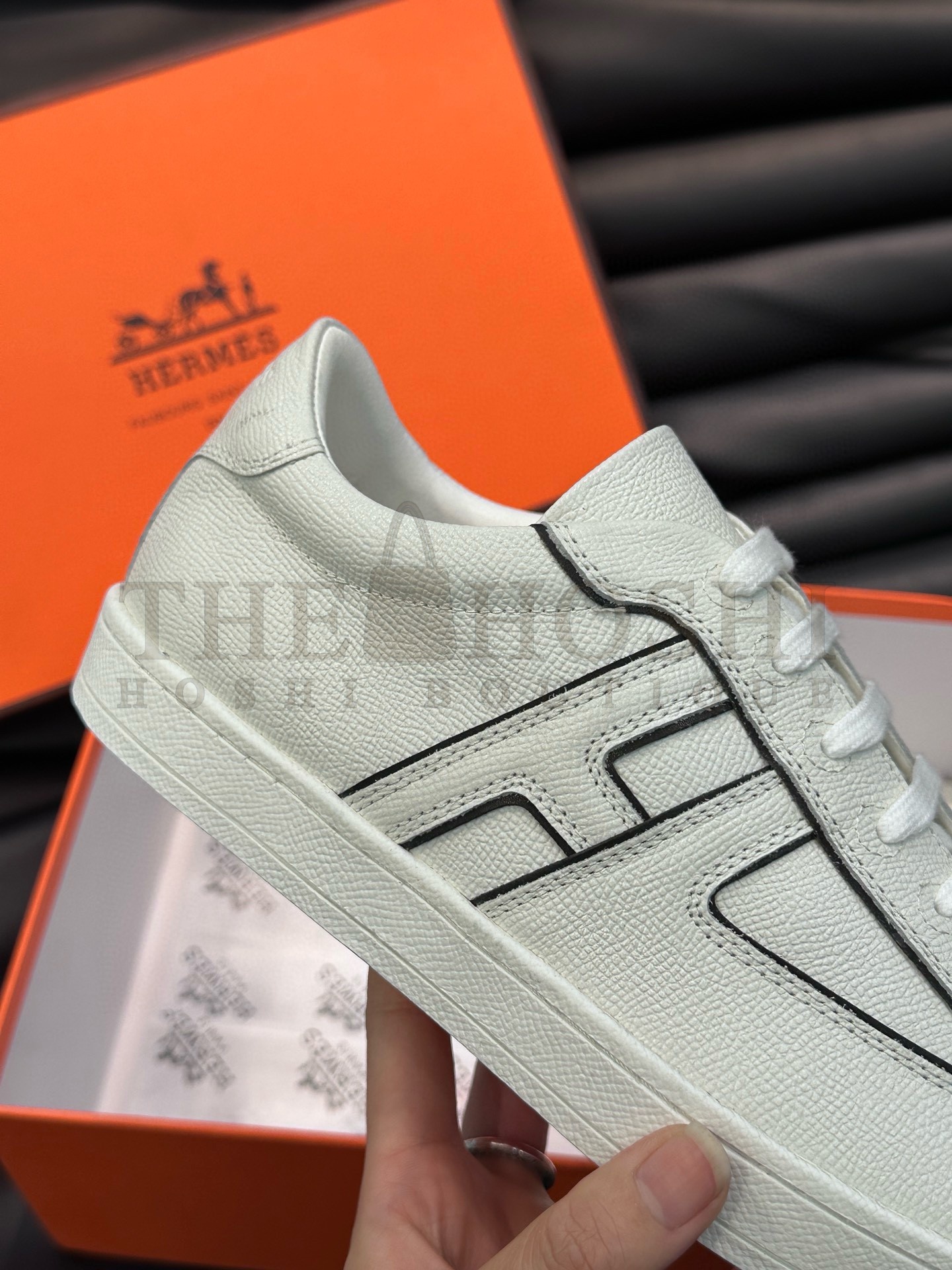 H**me5 Boomerang Sneakers In White Epsom Calfskin Master Quality