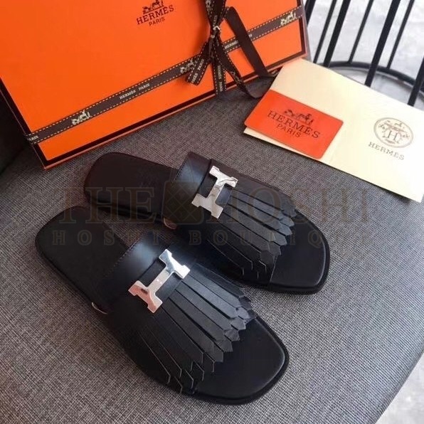 H**me5 Auteuil Sandals In Black Calfskin Master Quality