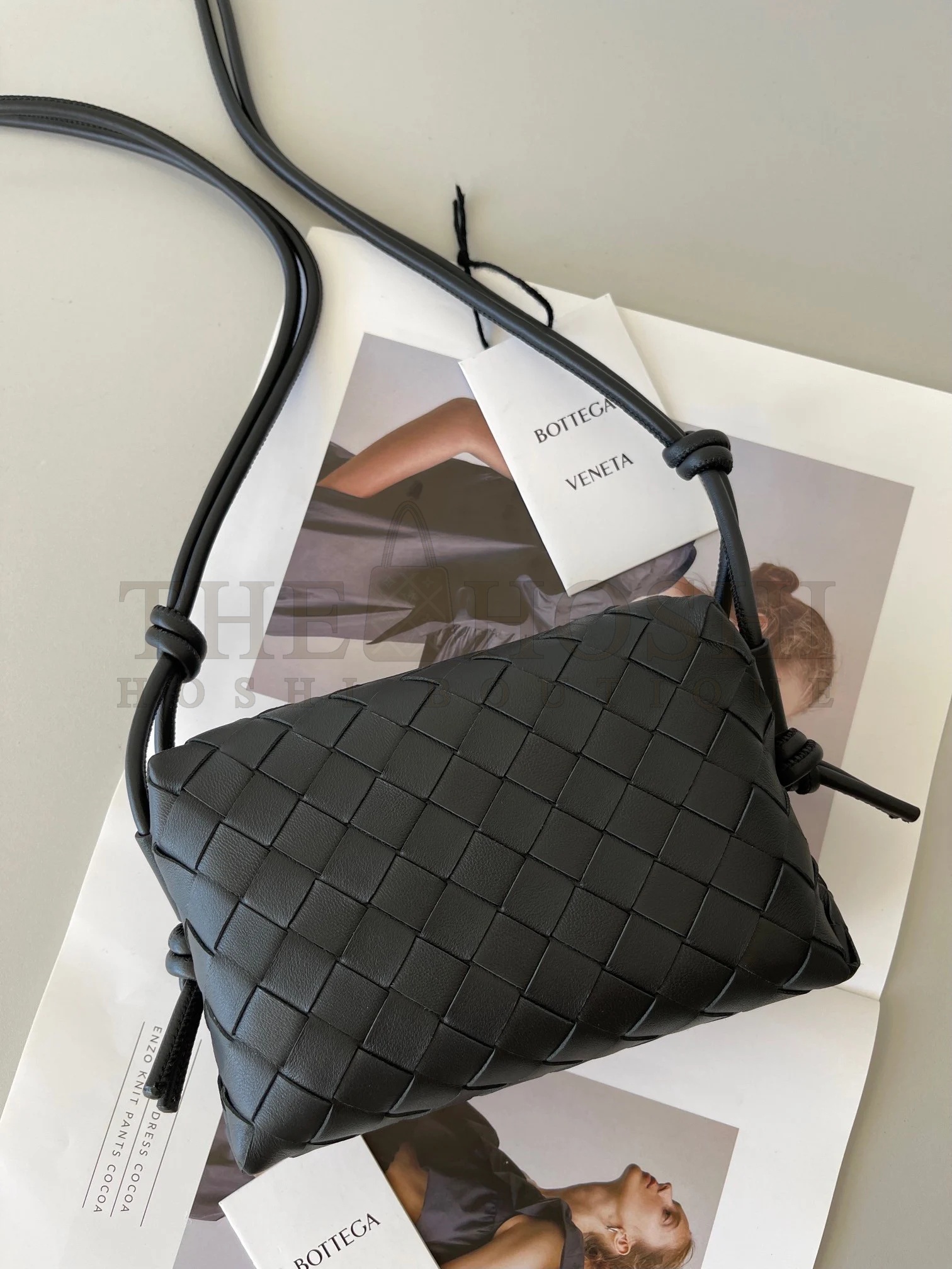 B0tt*ga Ven*ta Loop Mini Bag In Black Intrecciato Lambskin Master Quality