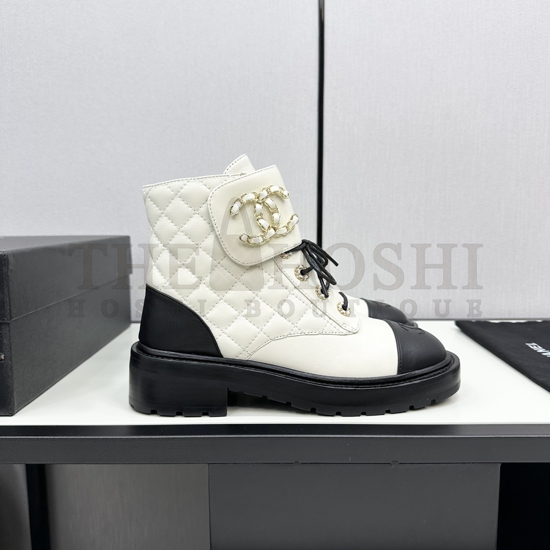 Ch**el Shiny Lambskin Quilted Lace Up Combat Boots Master Quality