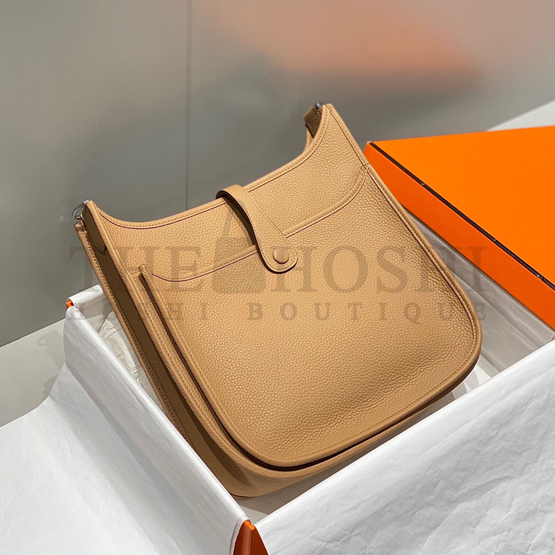 H**me5 Evelyne III 29 Bag in Chai Clemence Leather Master Quality