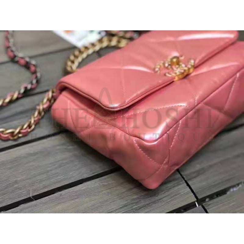 Ch**el Women 19 Flap Bag Lambskin Gold Silver-Tone & Ruthenium-Finish Metal Coral Master Quality