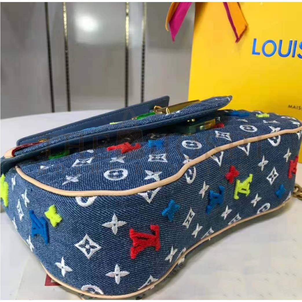 L0vis Vvtt0n LV Women New Wave Chain Bag MM-Blue Master Quality