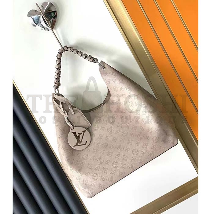 L0vis Vvtt0n LV Women Carmel Hobo Bag Gris Souris Gray Mahina Perforated Calfskin Leather Master Quality