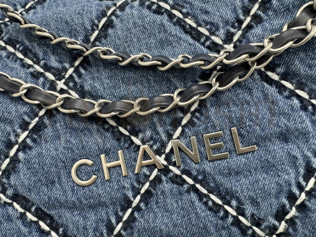 Ch**el Women CC 22 Handbag Stitched Denim Silver Metal Blue 20cm and 36cm Master Quality
