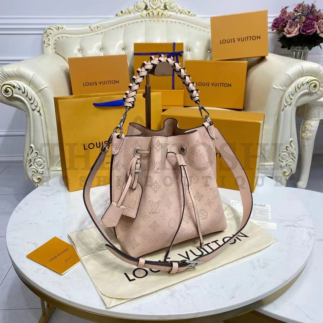 L0vis Vvtt0n LV Women Muria Bucket Bag Galet Gray Mahina Perforated Calf Leather Master Quality
