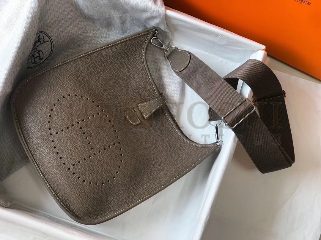 H**me5 Evelyne III 29 Bag In Taupe Clemence Leather Master Quality