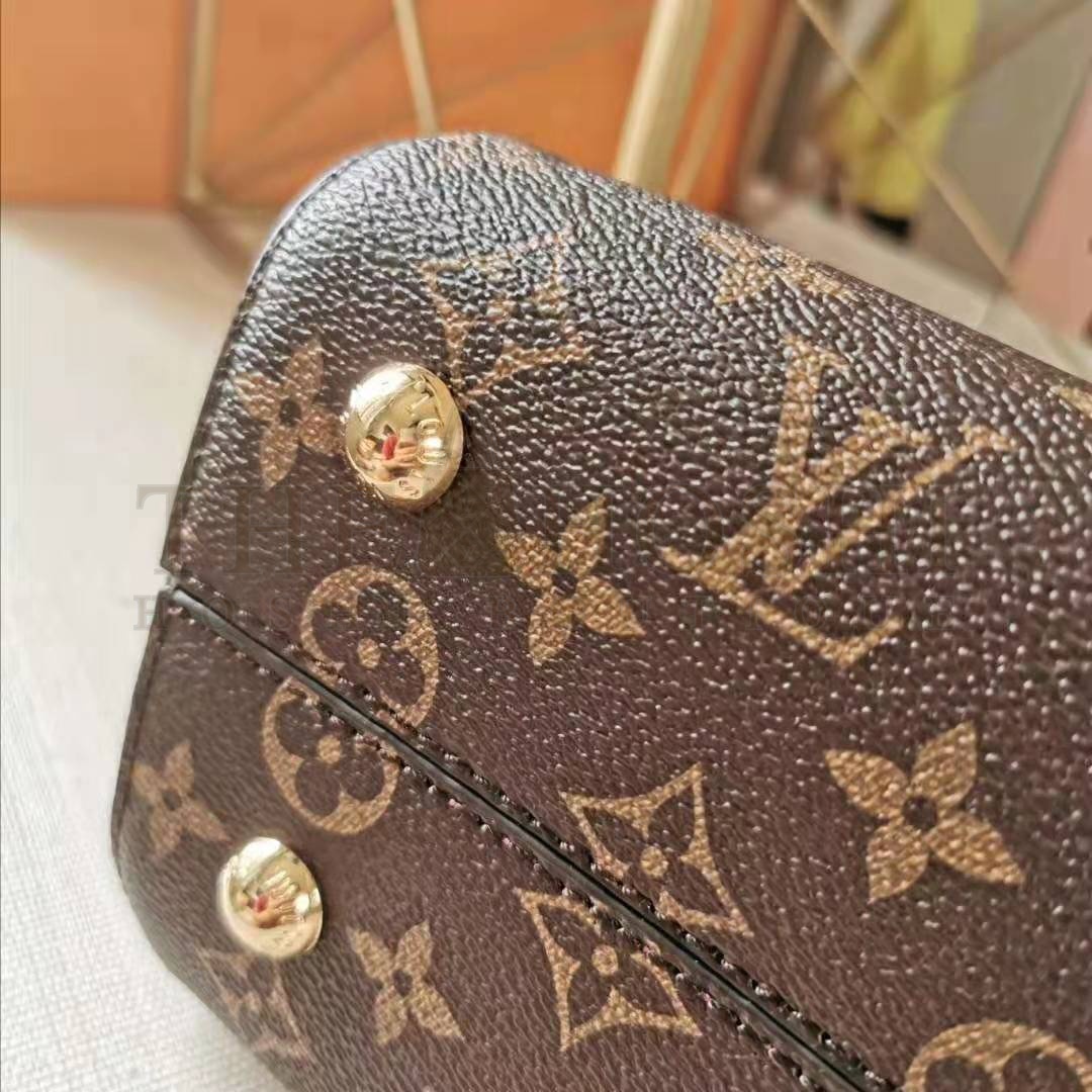 L0vis Vvtt0n LV Women Cluny MM Handbag in Monogram Canvas-Blue Master Quality