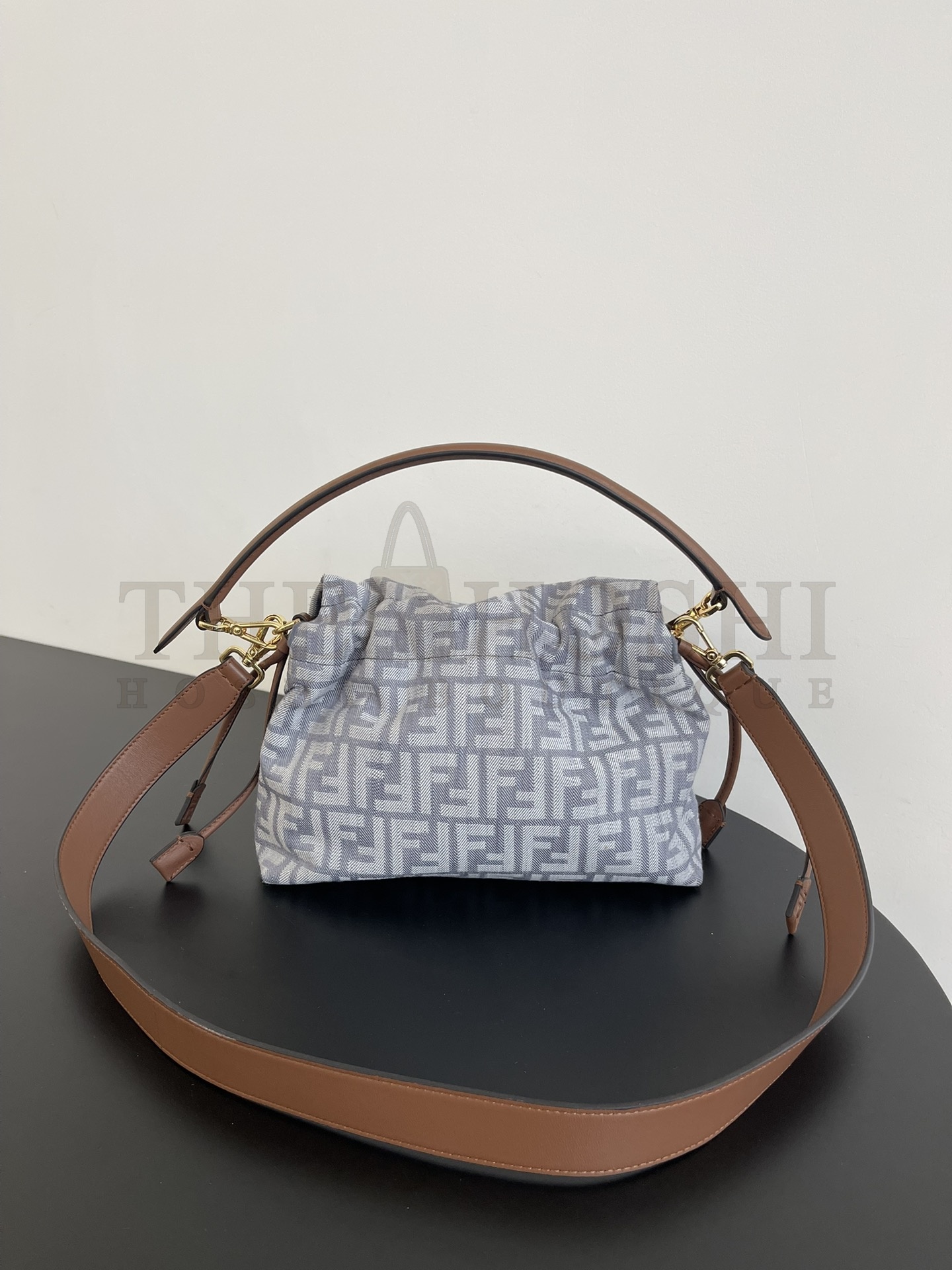 F**di Mama Embroidered Denim Shoulder Bag 26.5x18x8cm Master Quality