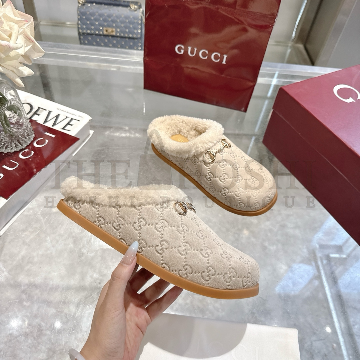 Gvc*1 Brigh Leather Horsebit-Detailed Shearling-Lined Mules Sandals Master Quality
