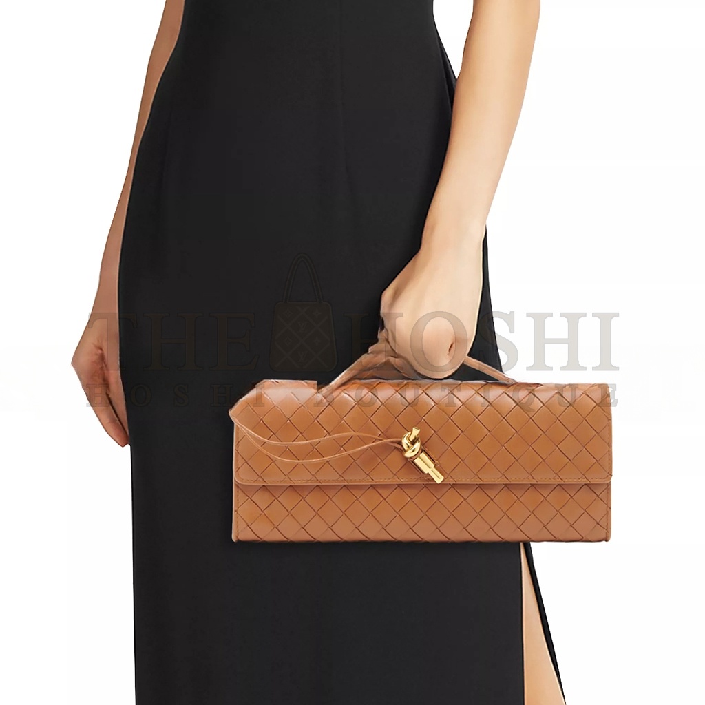 B0tt*ga Ven*ta ANDIAMO CLUTCH 741511VCPP36952 (31*13*3cm) Master Quality