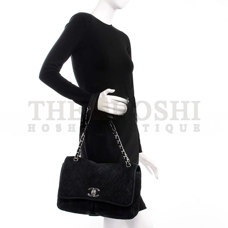Ch**el LARGE ULTRA SOFT SUEDE CALFSKIN NATURAL BEAUTY FLAP BLACK (33*22*9cm) Master Quality