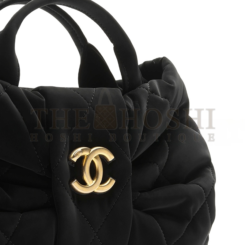 Ch**el MINI BOW BAG VELVET-EFFECT NYLON AS5849 02 (26*18*5cm) Master Quality