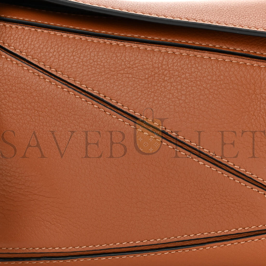 L0ew* CALFSKIN MINI PUZZLE BAG TAN (18*12.5*8cm) Master Quality