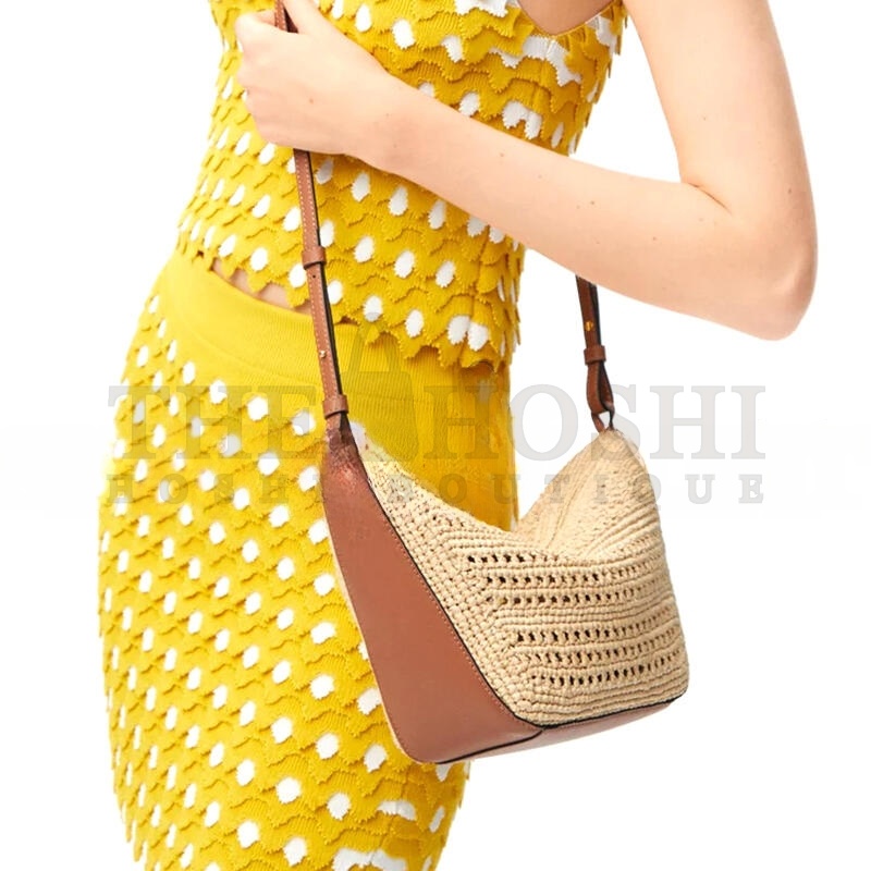 L0ew* MINI HAMMOCK HOBO IN RAFFIA AND CALFSKIN A538G13X09-658 (28*17*9.5cm) Master Quality