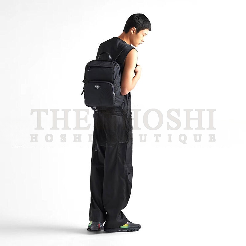 Pra*a RE-NYLON AND SAFFIANO LEATHER BACKPACK 2VZ104 (39*30*17cm) Master Quality