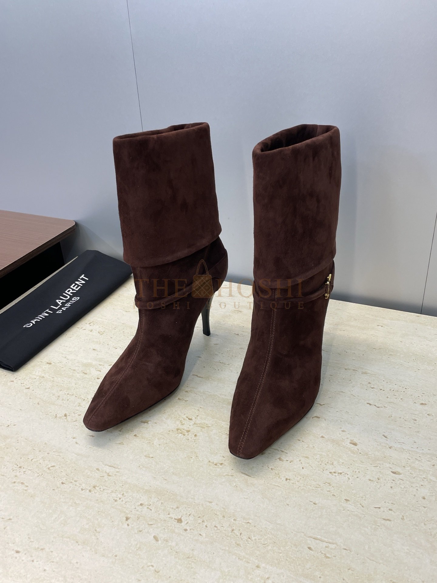 Sa1nt Lau*nt Y51 Pointed-Toe High Heel Ankle Boots